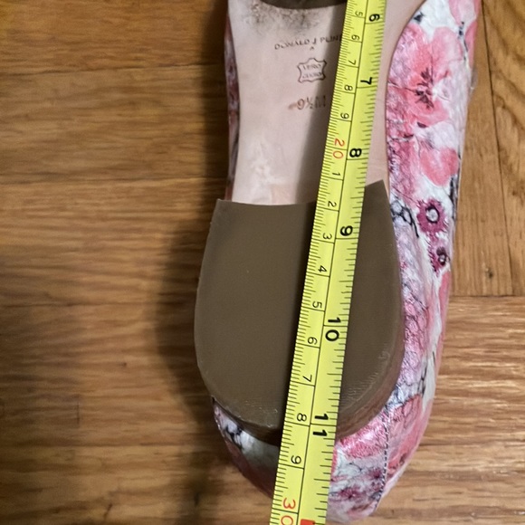 Fabulous Donald J Pliner Adore Snake Fleur Flats Size 9.5 - Picture 11 of 12